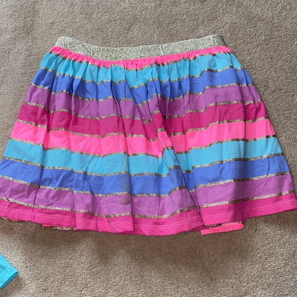 3 skorts and a top - Picture 11 of 16